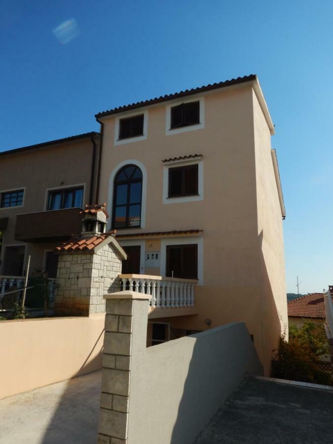 Apartman Ivankovic*** พูลา ภายนอก รูปภาพ